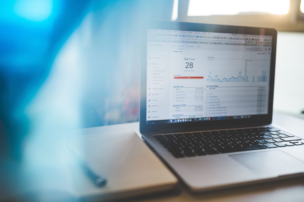Does anyone else feel like LinkedIn is a huge time sink for founders/freelancers?